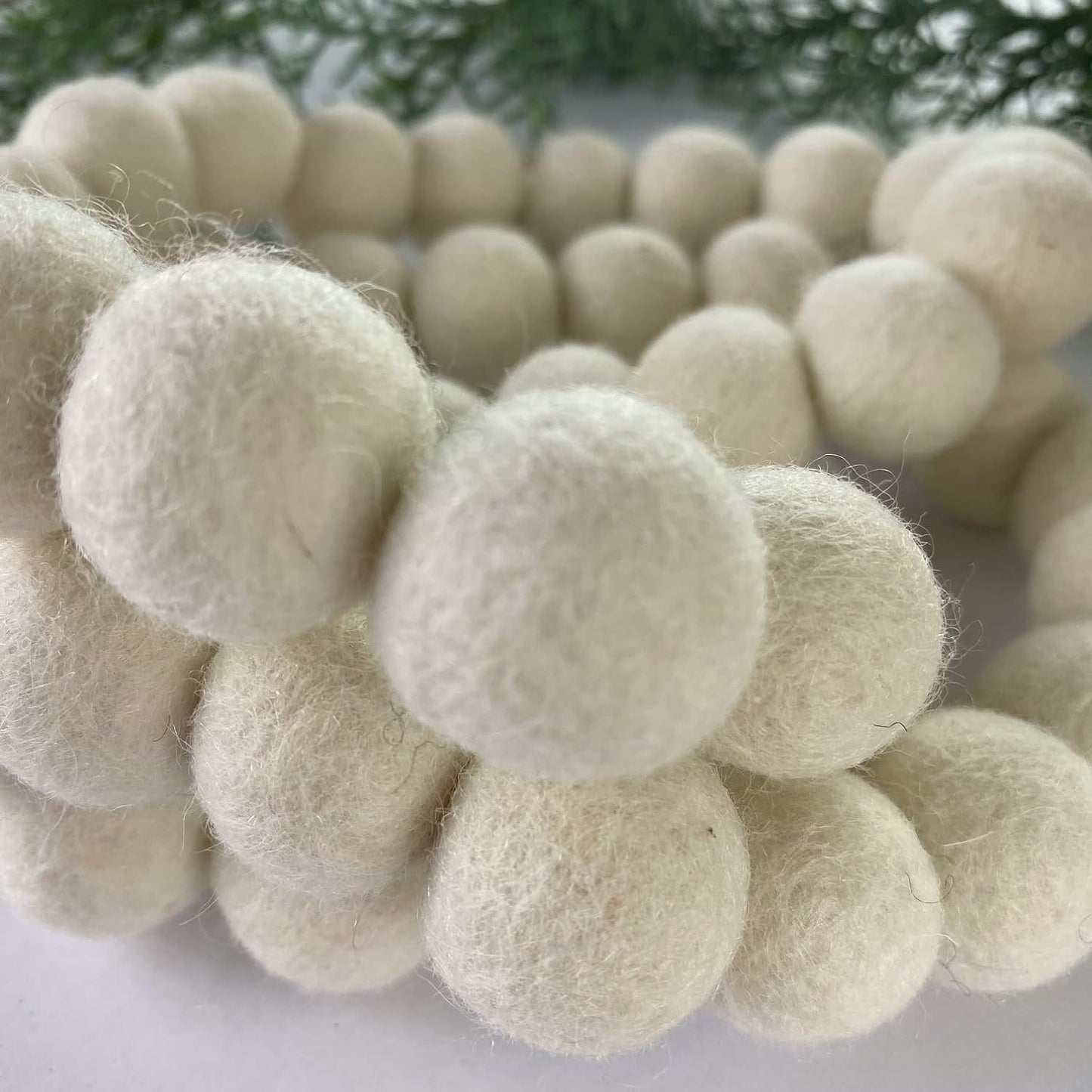 Natural White Garland