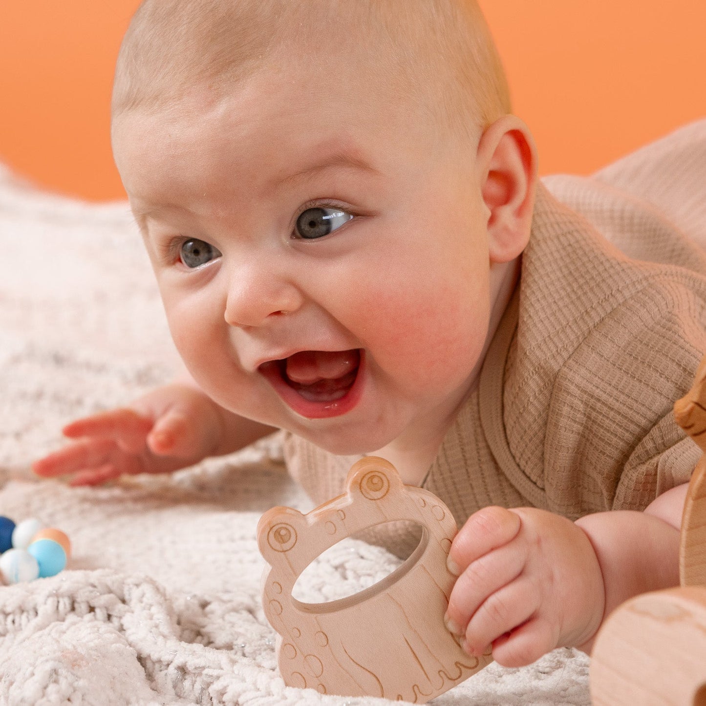 Soothing Monkey Teether with Organic Cotton Bag | Made in the USA ๐บ๐ธ