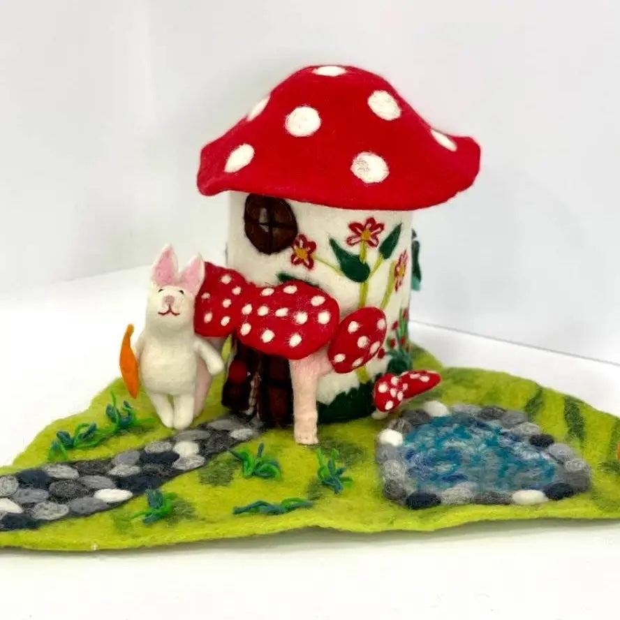 Mushroom toadstool wool felt play mat and play house