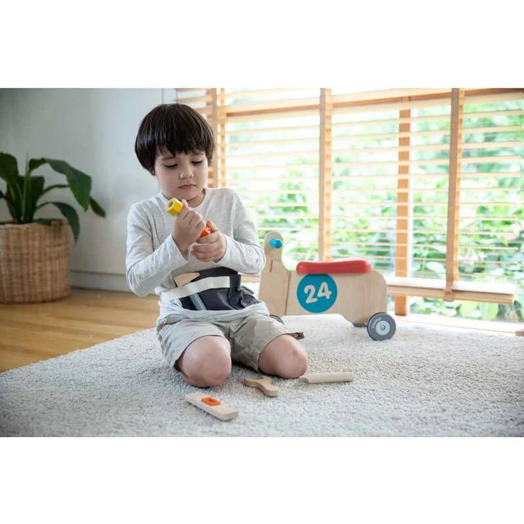 Plan toys tool belt