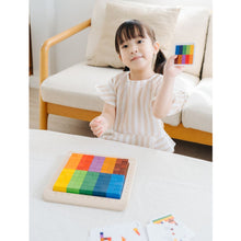 Load image into Gallery viewer, Child playing with 100 Counting Cubes - Unit Plus
