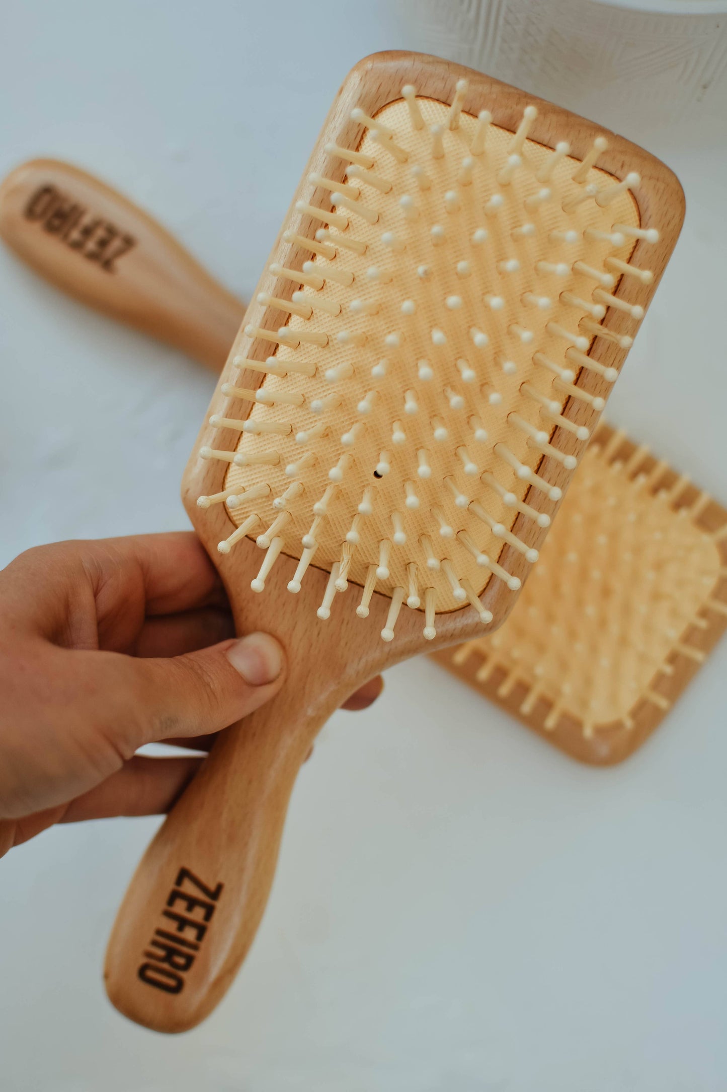 Zefiro - Bamboo ball tip pin hairbrush