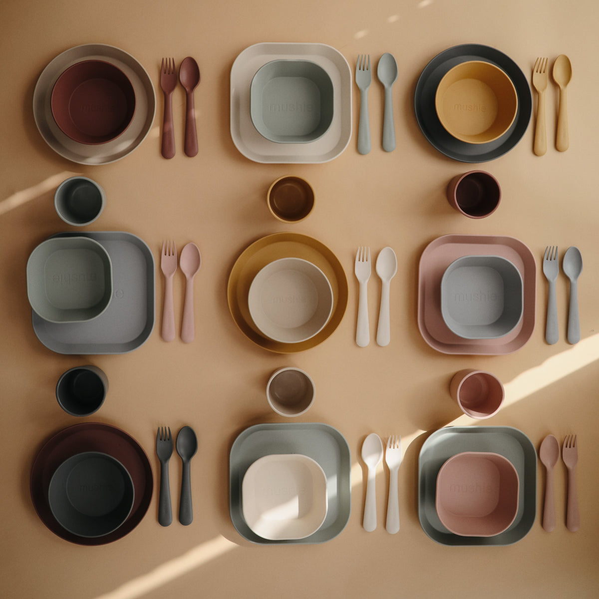 Round Dinnerware Plates