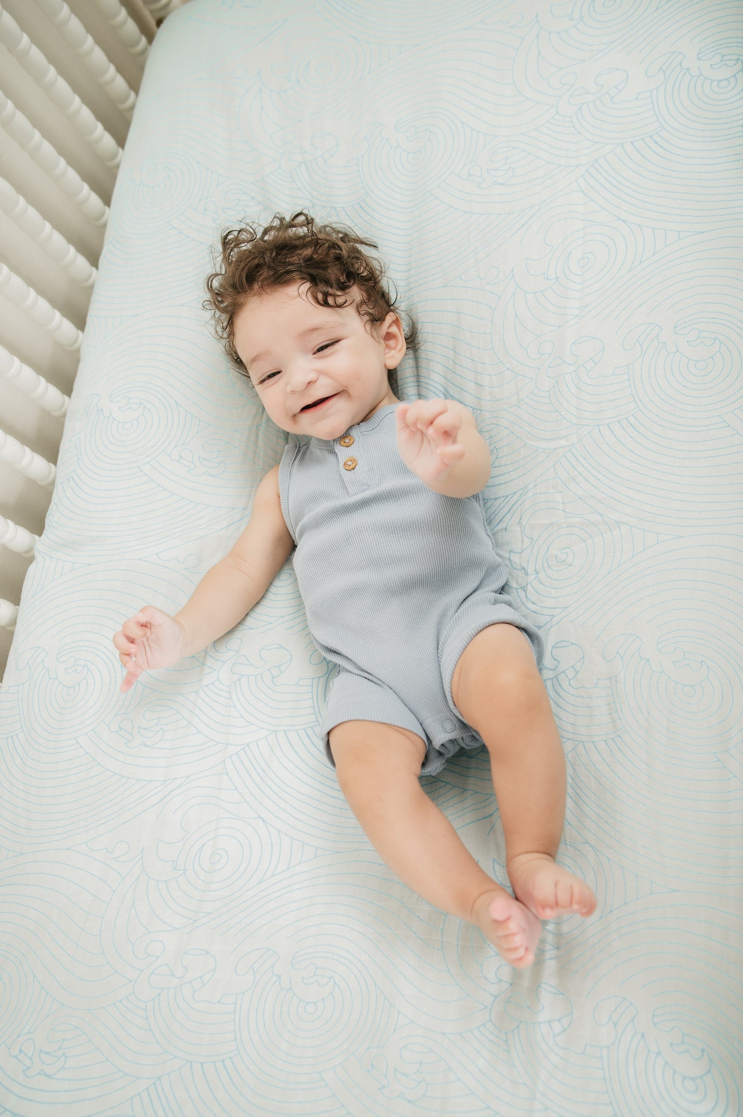 Organic Crashing Sea Waves Bamboo Cotton Blend Crib Sheet