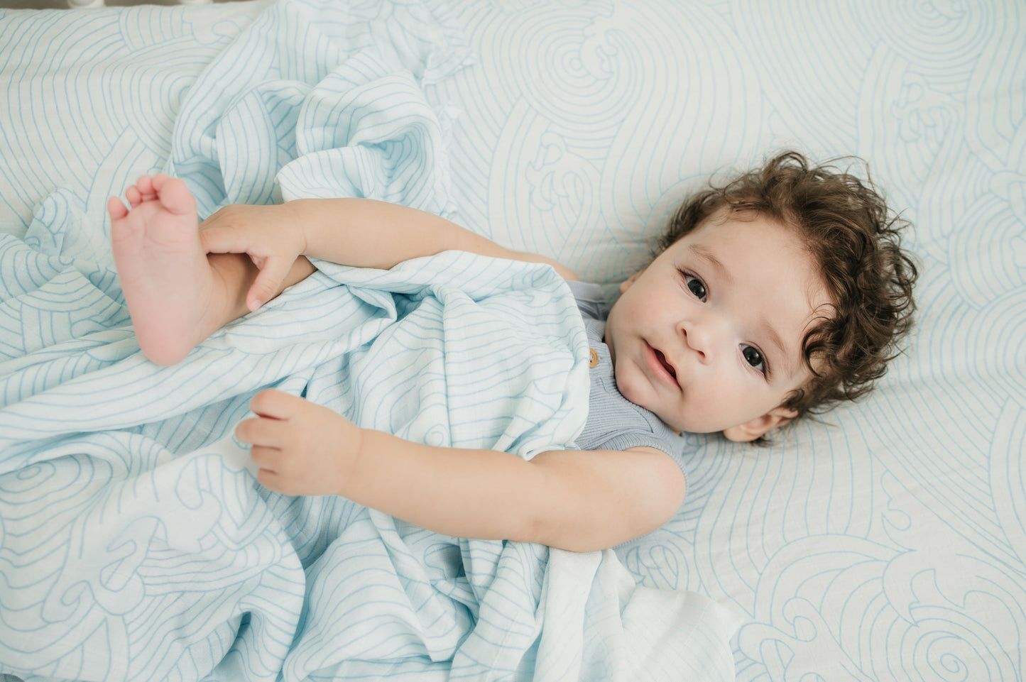 Organic Crashing Sea Waves Bamboo Cotton Blend Crib Sheet