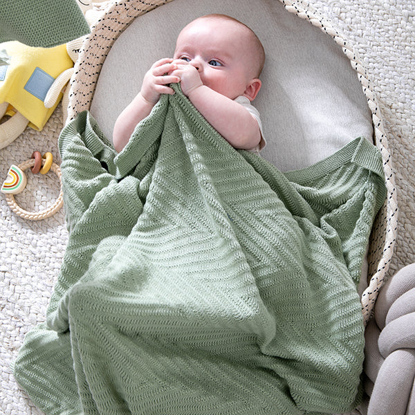 Panache Organic Cotton Baby Blanket and Bonnet Set