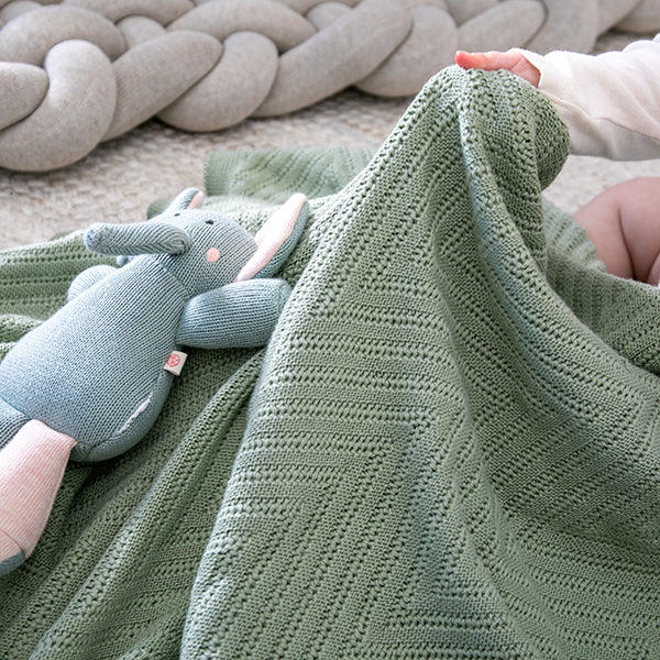 Panache Organic Cotton Baby Blanket and Bonnet Set