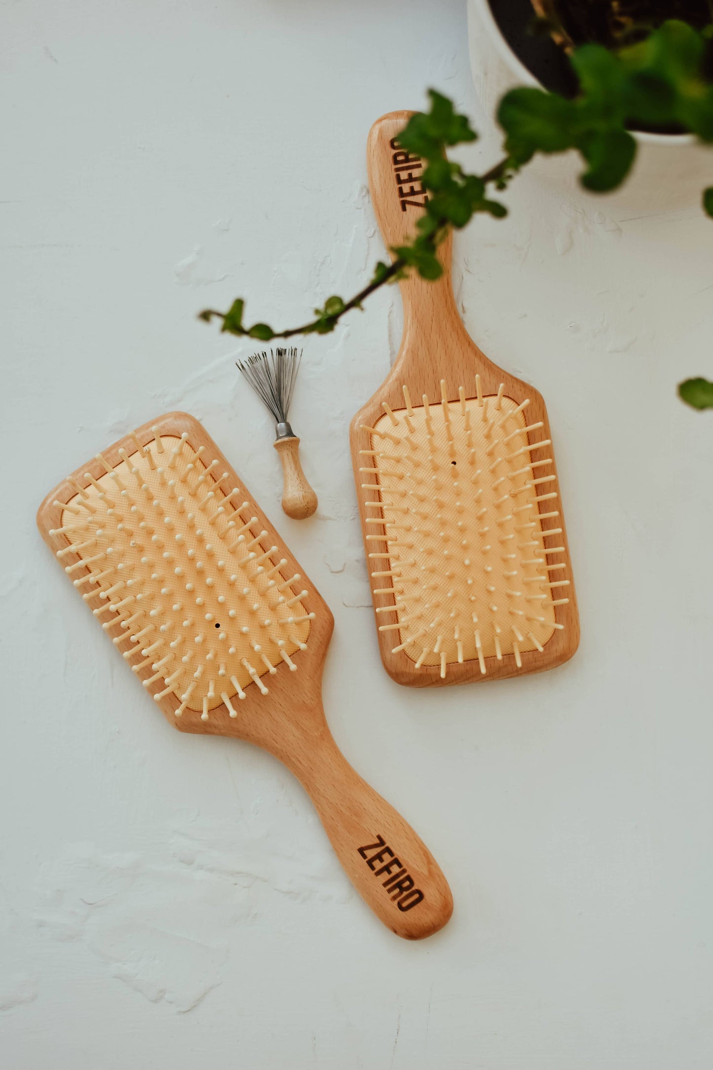 Zefiro - Bamboo ball tip pin hairbrush