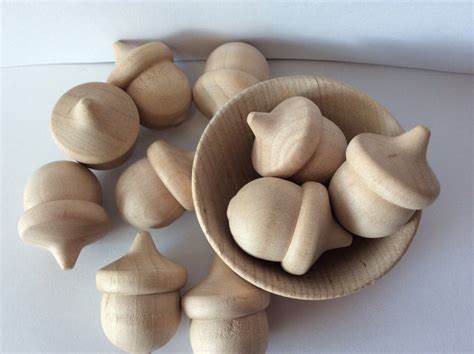 wood acorns and bowl