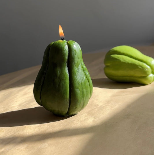 BEESWAX CHAYOTE CANDLE