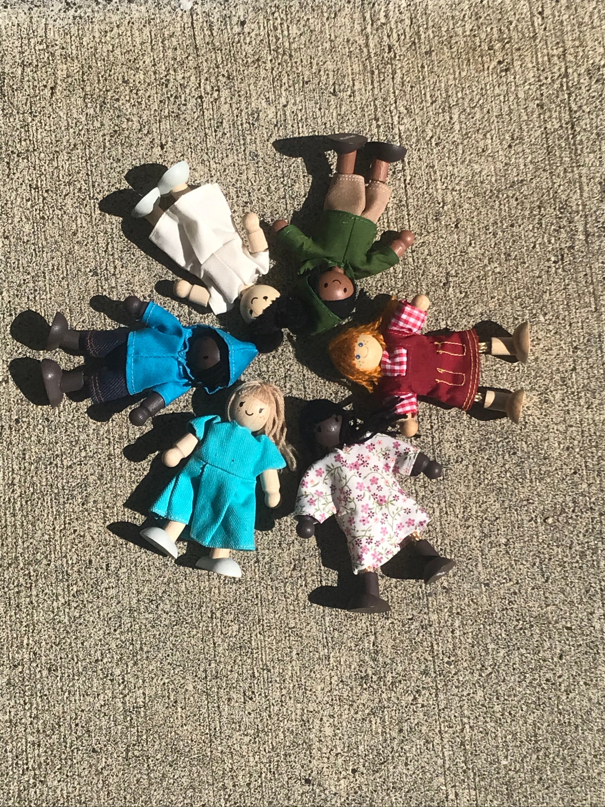 Bendable dolls by plan toys