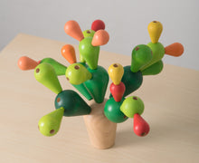 Load image into Gallery viewer, Balancing Cactus Game by Plan toys
