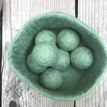 Load image into Gallery viewer, Wool Felt Earth Balls and Bowls Set
