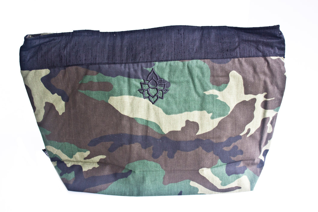 TwOOwls Green camo Large bag with black silk and lotus-One size-Made in the USA