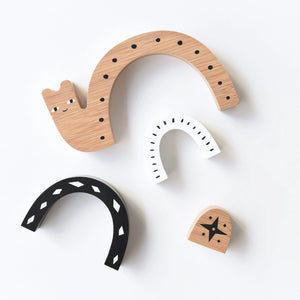 Bamboo Nesting Animals